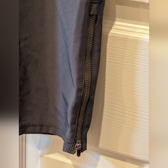 SPEEDO Man's Tech Warm Up gray  moisture wicking drawstrings waist Pants size M - Picture 7 of 9